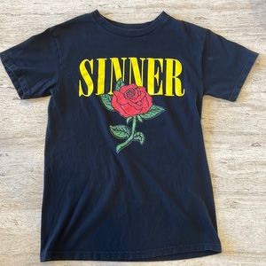 *SOLD* Sinner black t-shirt